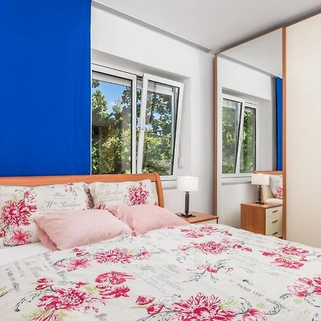 Rona Apartment Smokva 3 Opatija Eksteriør billede